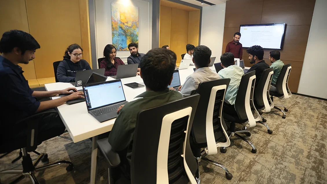 A group of HumCommerce colleagues together.